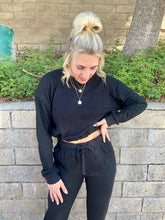 Load image into Gallery viewer, Astrid Crewneck in Black