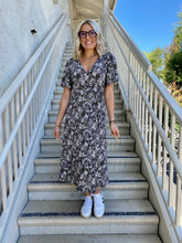 Load image into Gallery viewer, Infinite Love Midi Dress