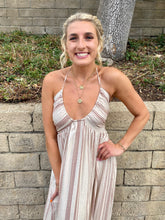 Load image into Gallery viewer, Brown Sugar Maxi Dress