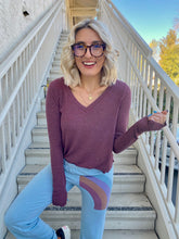 Load image into Gallery viewer, Lilah Long Sleeve Top in Wine
