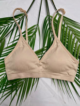 Load image into Gallery viewer, Seamless V-Neck Bra in Nude