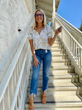 Load image into Gallery viewer, Lemon Drop Blouse