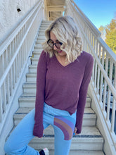 Load image into Gallery viewer, Lilah Long Sleeve Top in Wine