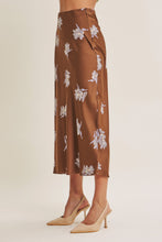 Load image into Gallery viewer, Petal Kiss Midi Skirt
