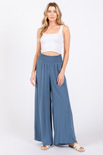Load image into Gallery viewer, Mav Flowy Pant in Blue
