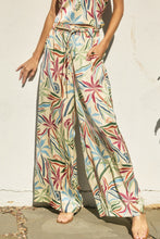 Load image into Gallery viewer, Sunkissed Flowy Pant
