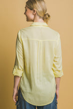Load image into Gallery viewer, Ocean Button Up in Yellow

