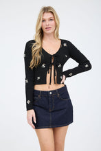 Load image into Gallery viewer, Beso Floral Tie Sweater
