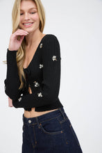 Load image into Gallery viewer, Beso Floral Tie Sweater
