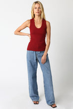 Load image into Gallery viewer, Basic V-neck Tank in Red
