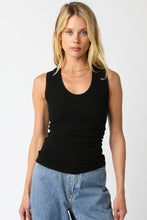 Load image into Gallery viewer, Basic V-neck Tank
