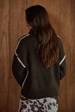 Load image into Gallery viewer, Fall Lovers Sweater
