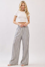 Load image into Gallery viewer, Ocean Breeze Flowy Pant
