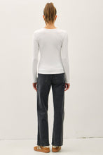 Load image into Gallery viewer, Theo Long Sleeve
