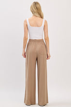 Load image into Gallery viewer, Fall Time Flowy Pant
