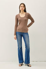 Load image into Gallery viewer, Erza Long Sleeve
