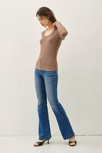 Load image into Gallery viewer, Erza Long Sleeve

