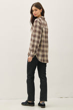 Load image into Gallery viewer, Denver Flannel
