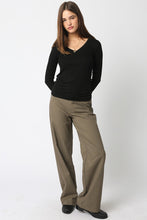 Load image into Gallery viewer, Olivia V-neck Long Sleeve
