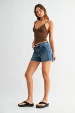 Load image into Gallery viewer, Cathy Classic Stretch Cut Off
