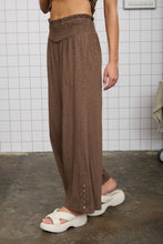 Load image into Gallery viewer, Newport Pant
