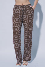 Load image into Gallery viewer, Cabo Pant in Brown
