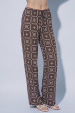 Load image into Gallery viewer, Cabo Pant in Brown

