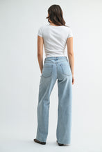 Load image into Gallery viewer, Talia Tall Scissor Leg
