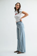 Load image into Gallery viewer, Talia Tall Scissor Leg
