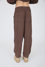 Load image into Gallery viewer, Travel Pant
