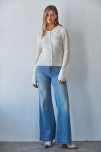 Load image into Gallery viewer, Allstar Cardigan
