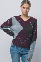 Load image into Gallery viewer, Lady Sweater in Wine
