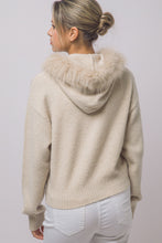 Load image into Gallery viewer, Townes Fur Zip Up
