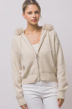 Load image into Gallery viewer, Townes Fur Zip Up
