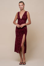 Load image into Gallery viewer, Fall Wedding Guest Midi Dress
