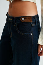 Load image into Gallery viewer, Lilly Low Rise Denim
