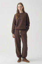 Load image into Gallery viewer, Mia Crewneck
