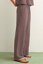 Load image into Gallery viewer, Weekend Vibe Pant
