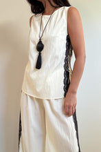 Load image into Gallery viewer, Peony Breeze Tank Top
