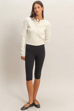 Load image into Gallery viewer, Mia Cardigan
