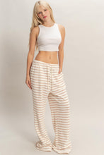 Load image into Gallery viewer, Ocean breeze Pant in Tan
