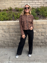 Load image into Gallery viewer, In The City Button Up Top
