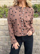 Load image into Gallery viewer, In The City Button Up Top
