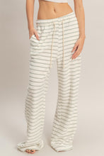 Load image into Gallery viewer, Ocean breeze Pant In Green
