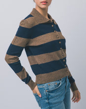 Load image into Gallery viewer, Essence Sweater
