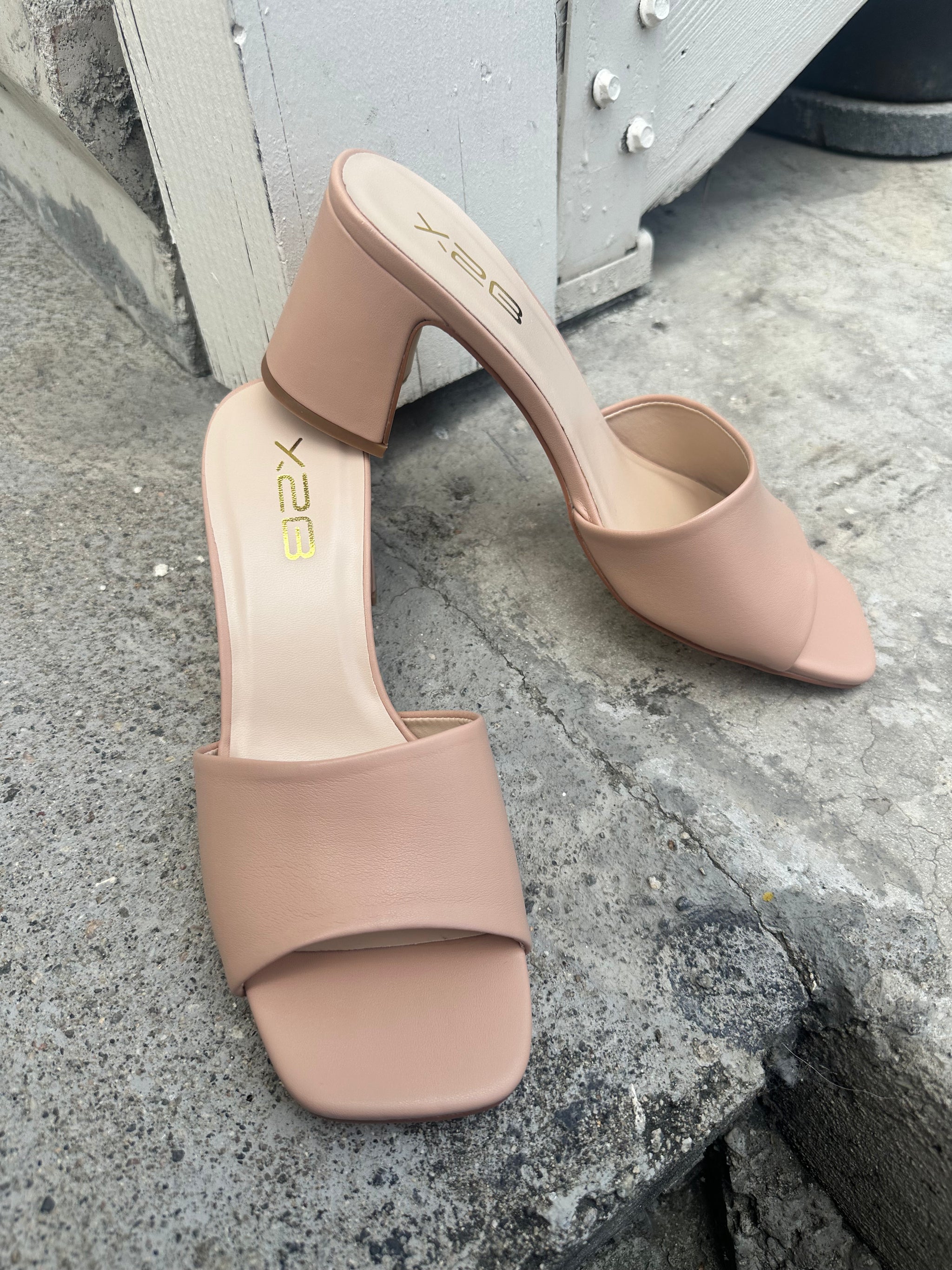 SHOES – Frenzy