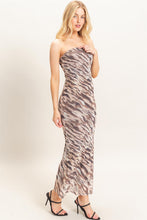 Load image into Gallery viewer, Cait Strapless Dress
