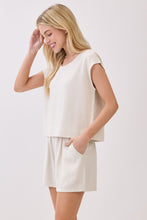 Load image into Gallery viewer, Honolulu Top in Oatmeal
