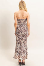 Load image into Gallery viewer, Cait Strapless Dress
