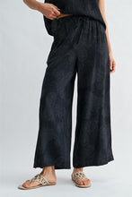 Load image into Gallery viewer, Bell Pant
